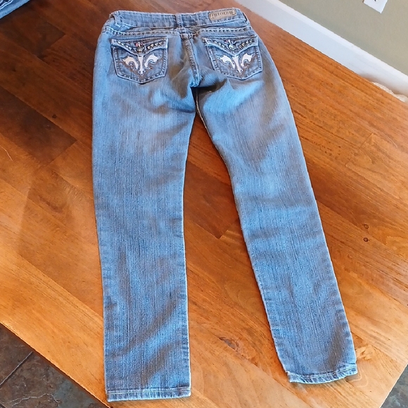 Free Culture Blue Straight Leg Jeans with Classic Style, Small Hole - Picture 14 of 16